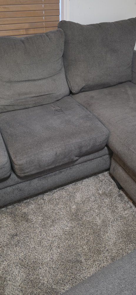 Large Gray Sectional Sofa with Chaise & Ottoman - Spacious U-shaped Couch