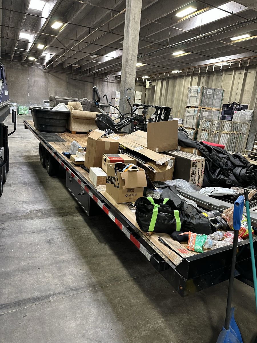 2023 deck over 30 foot workhorse trailer 