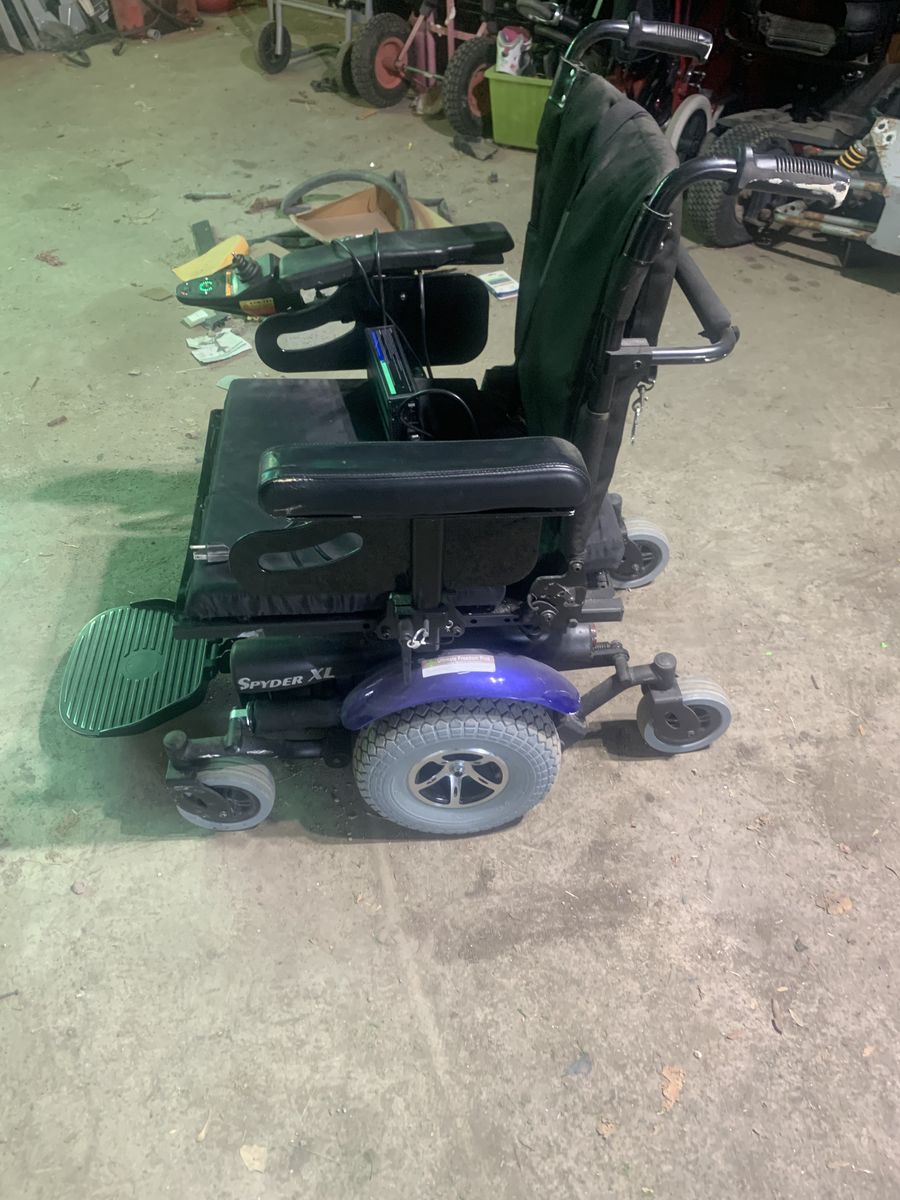 Electric Wheelchair Works Fine