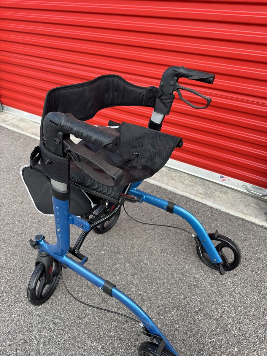 (Reduced) Healconnex Brand Walker For Seniors