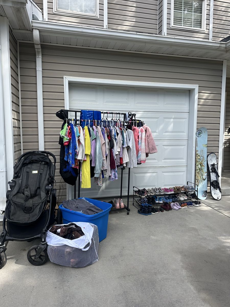 YARD/ MOVING SALE SATURDAY & SUNDAY