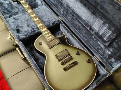 ESP LTD BK-600 and DELUXE CASE