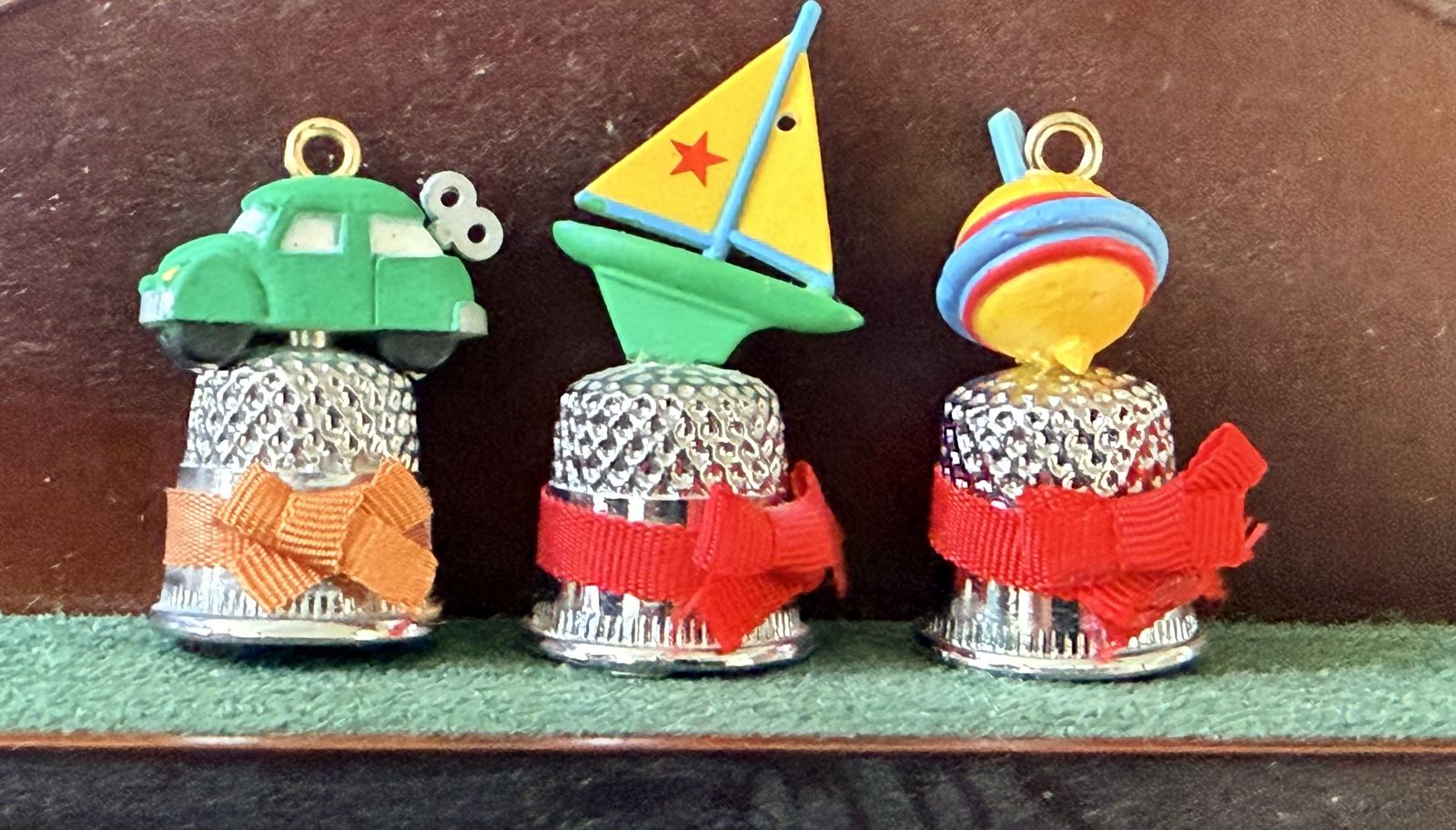 VINTAGE Tiny Toy Christmas Ornament THIMBLES by ENESCO