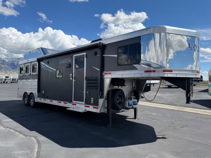 Used 2022 Lakota Charger 3H LQ