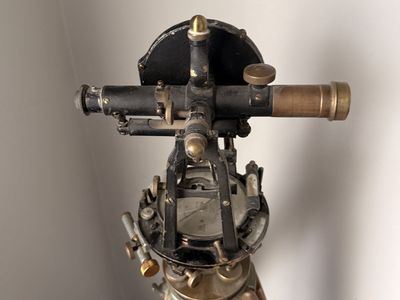 Collectibles Surveyor’s Tripod Trade For Silver
