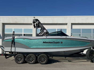 2022 24' MasterCraft X24 Bowrider