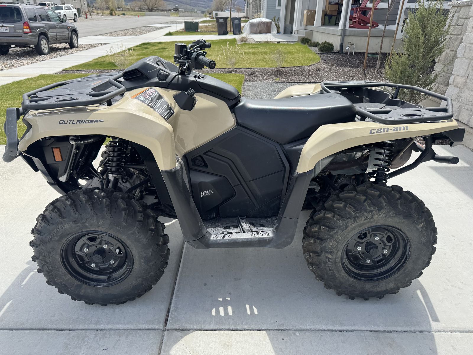 2024 Can-Am Outlander  4-wheeler