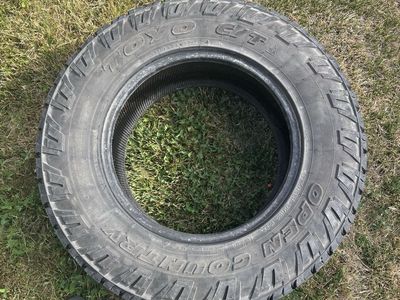 Uses Toyo tires