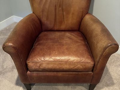 Distressed Brown Leather Club Armchair - Vintage Style Accent Chair