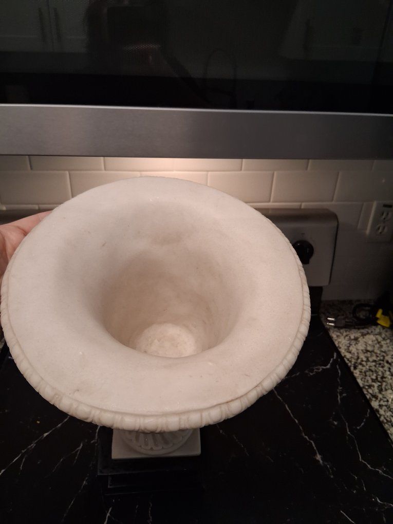 Main image 4