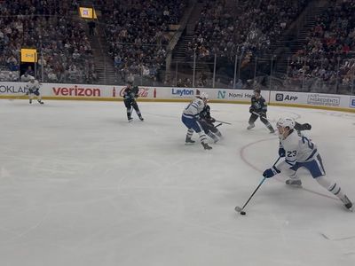 Utah Mammoth v Blackhawks Row 2 Glass Entrata Club