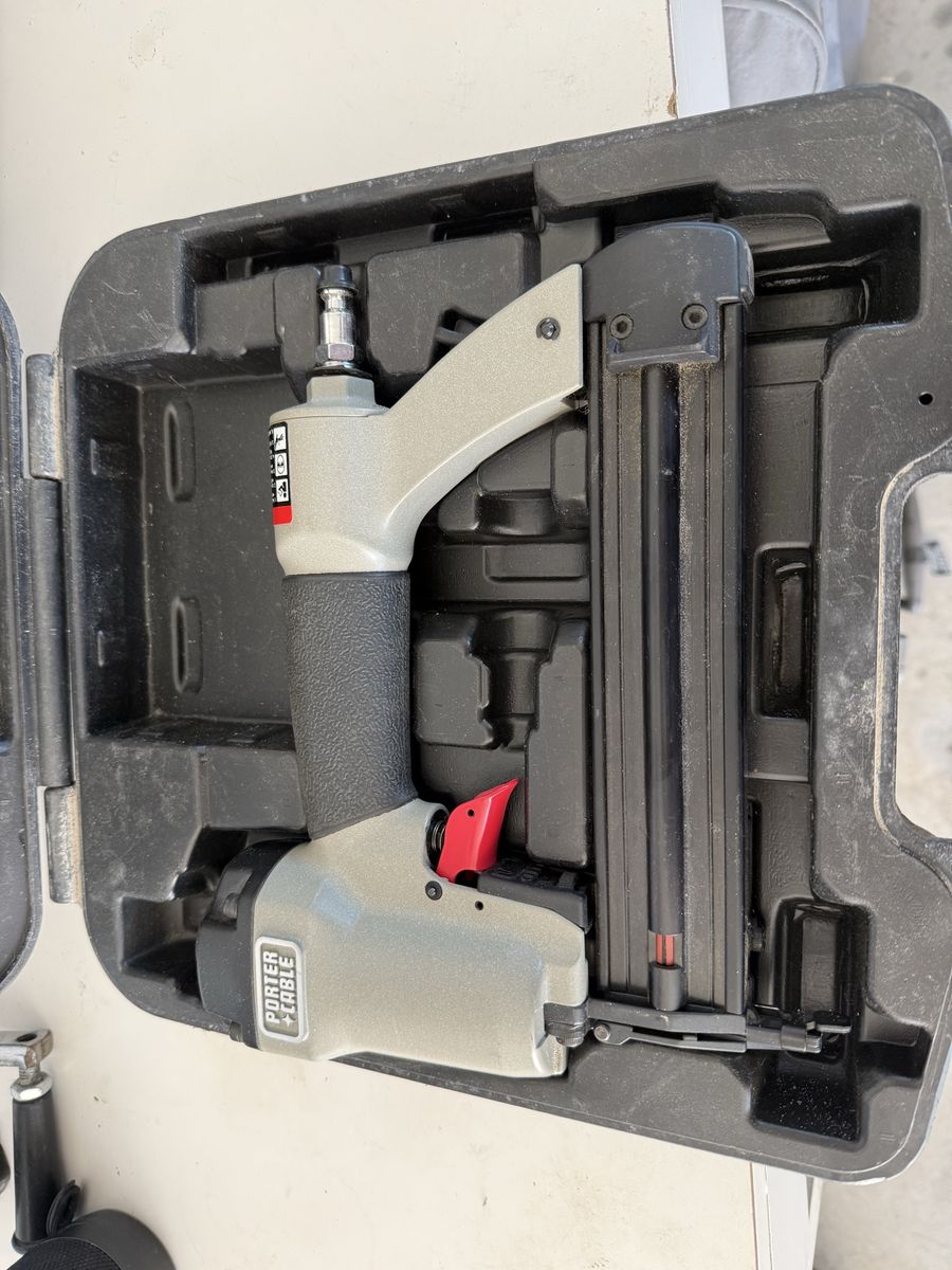 Porter Cable 18 Gauge Brad Nailer-Pin Gun
