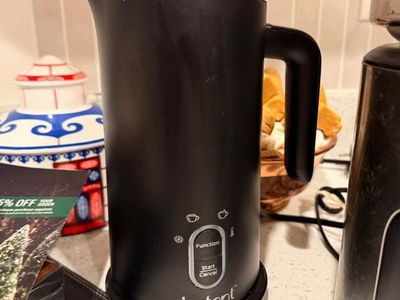 Instant Pot Milk Frother 4-in-1 Electric Milk Steamer 10oz/295ml Black