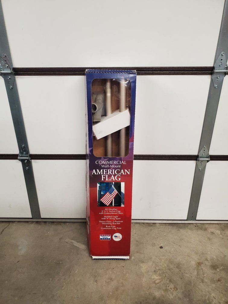 Nice Wall Mount Flag Pole - no flag
