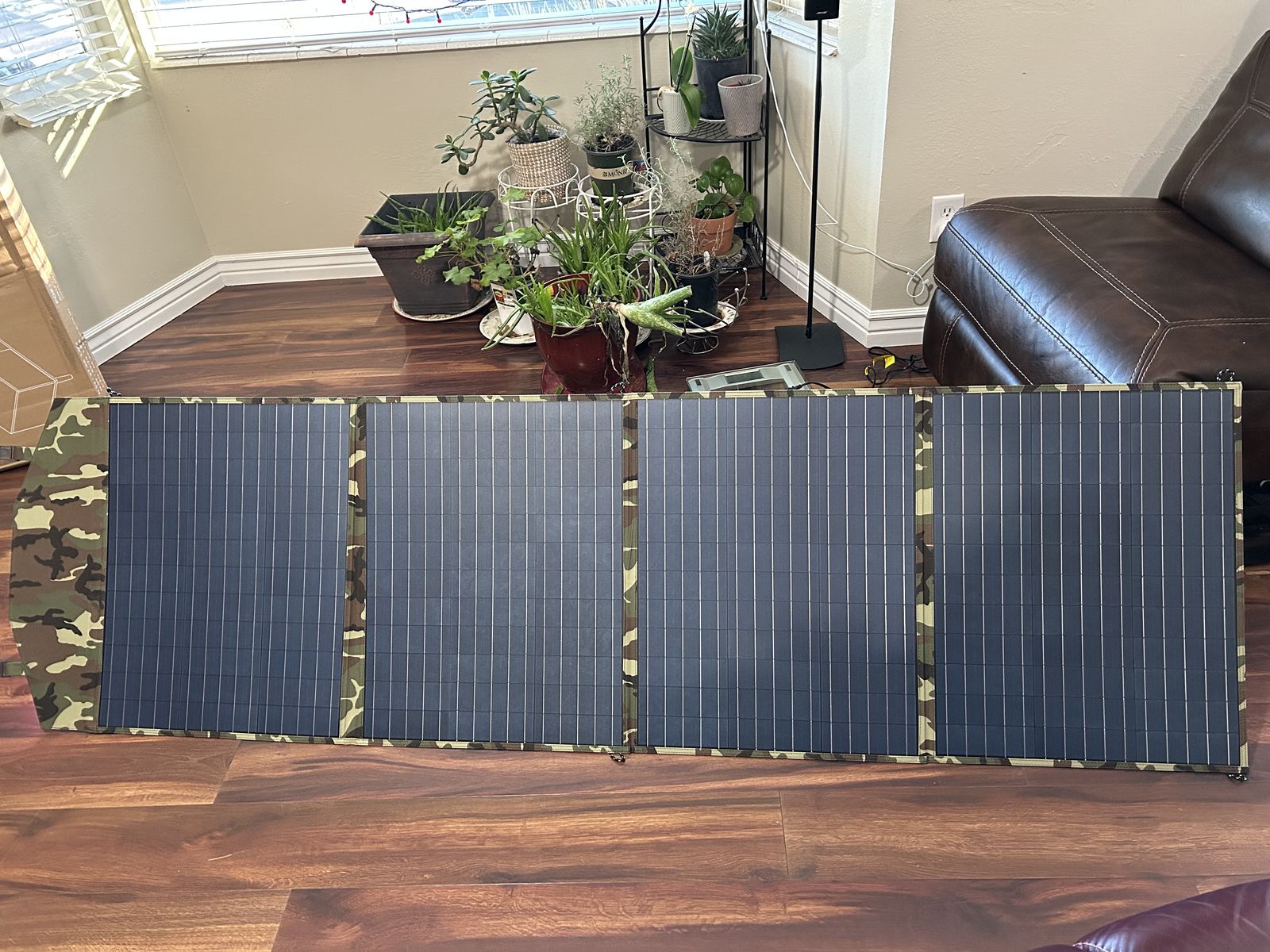 $160 - Portable Solar Panel