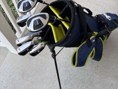 Women’s full golf set $140
