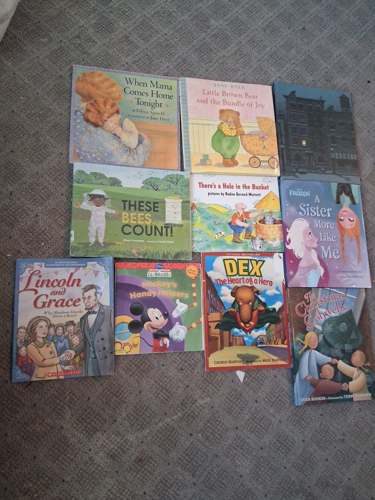 Lot of 20 Mixed Children's Books - Disney, Dr. Seuss, Frozen, Pooh, and More - Board & Picture Books