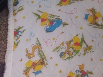 LARGE WINNIE THE POOH BLANKET..QUILTED..RUFFLED