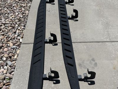 GMC Sierra Denali Black Running Boards/Side Steps - Excellent Condition