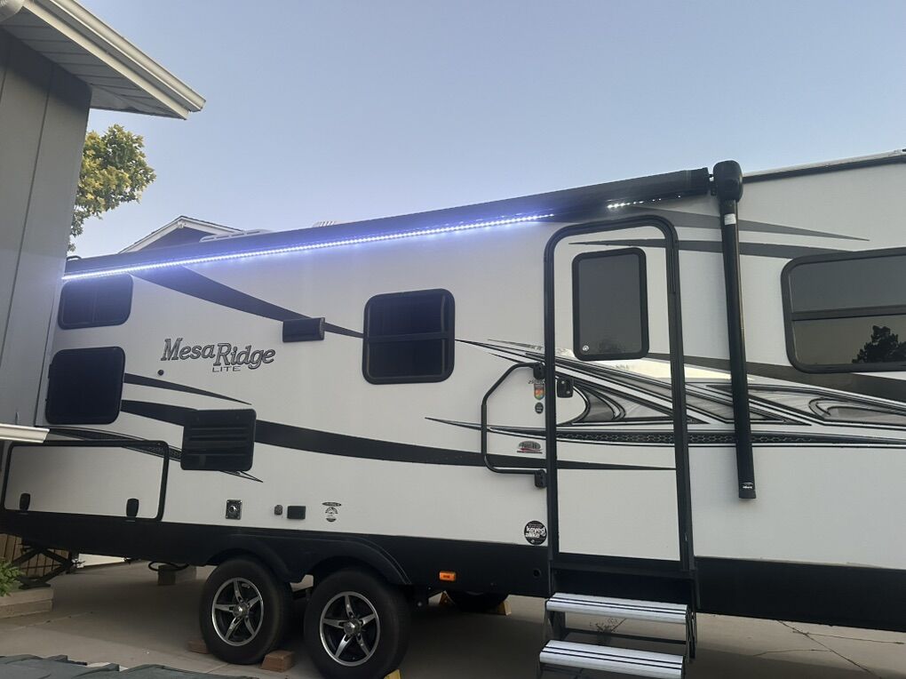 Mesa Ridge 2018 Model 2504BH