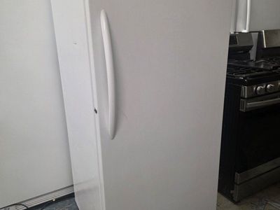 frigidaire freezer, frost free