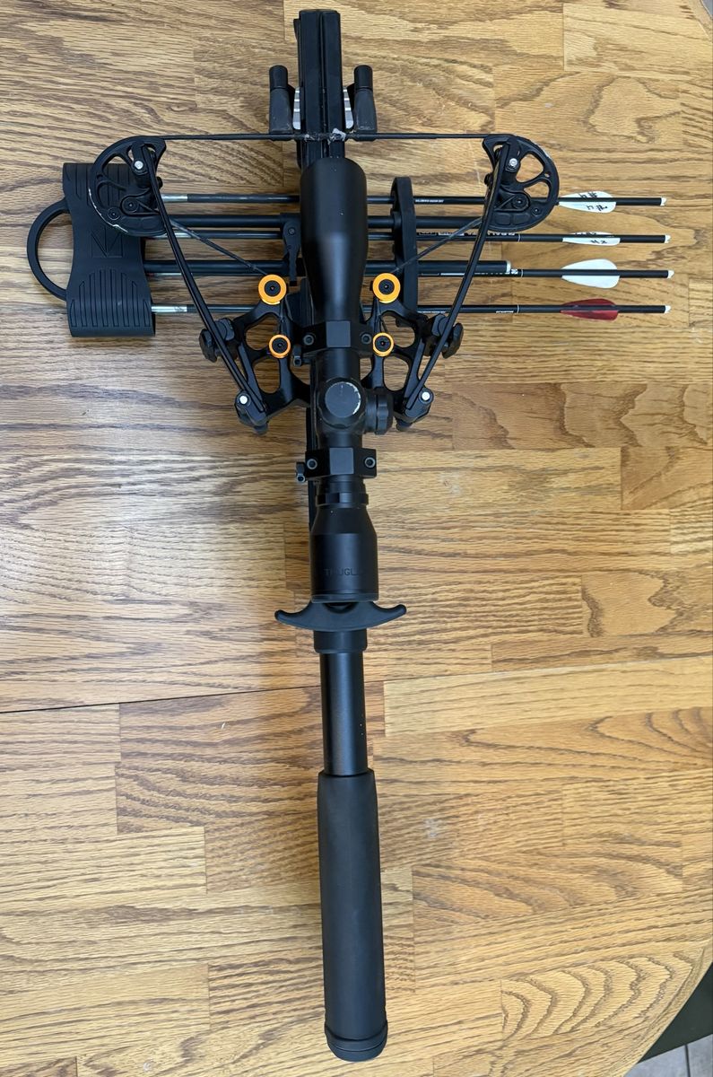 Ballista Bat Reverse Crossbow with Quiver, Buttstock & Arrows - Compact & Powerful Hunting/Target Bow