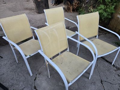 Outdoor Lawn Chairs