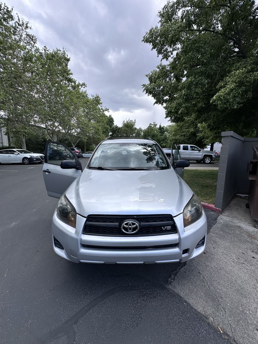 2010 Toyota RAV4 Base
