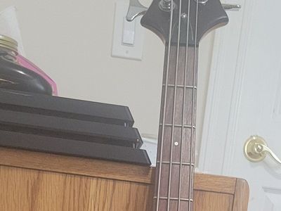 Ltd B-104 Bass guitar