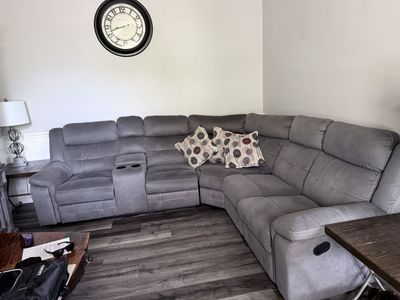 Sectional with lamps,end tables, coffee table