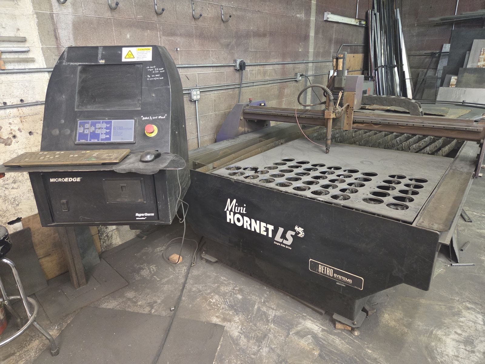 CNC Plasma Cutting Table