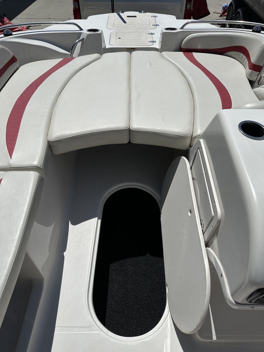 Main image 7