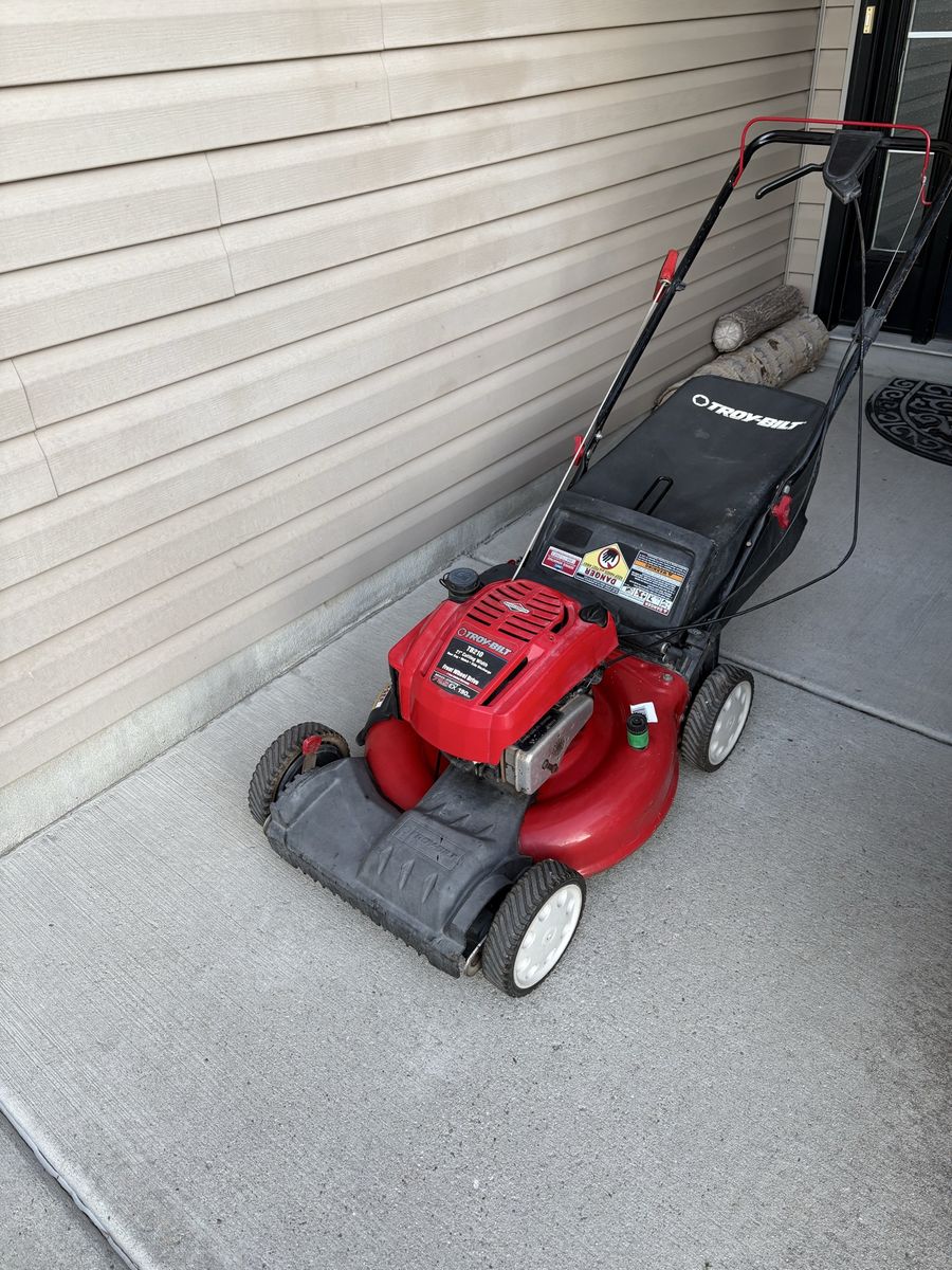Troy-Bilt TB210 Lawn Mower