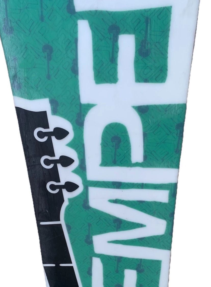 Main image 6