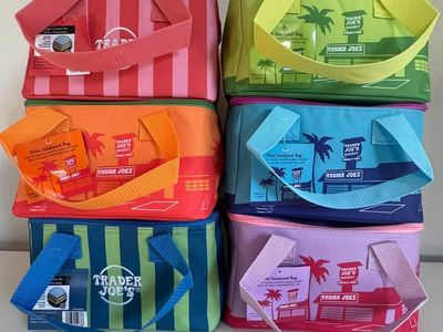 Trader Joe’s Limited Edition Mini insulated totes