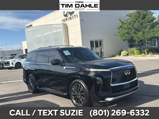 2025 Infiniti QX80 Luxe