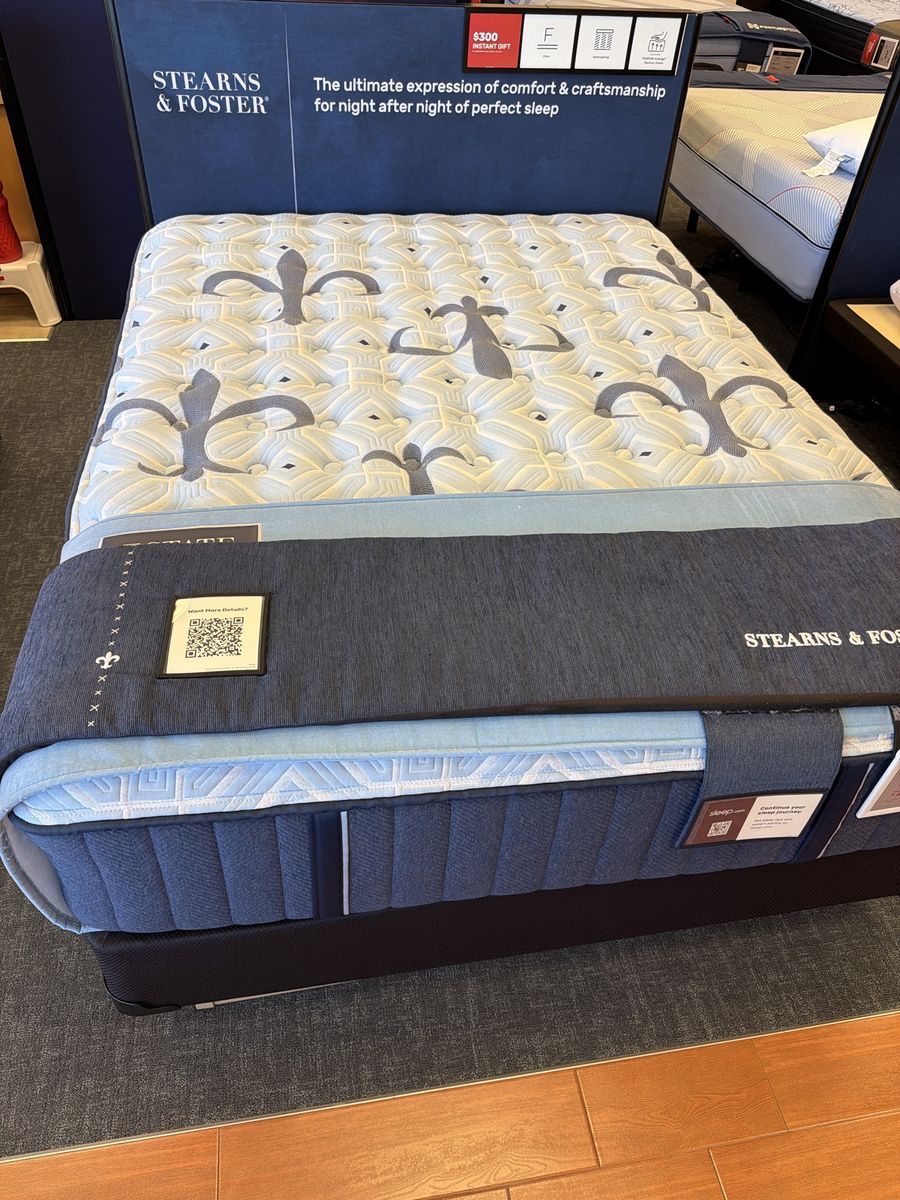 Stearns & Foster estate mattress