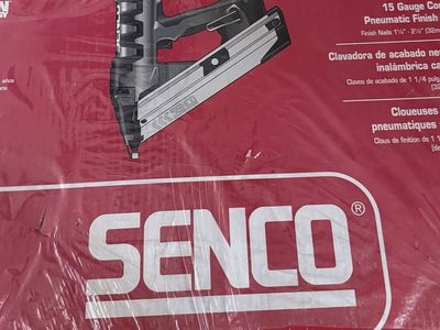 2ea Senco Fusion F-15 15-Gauge Cordless Pneumatic Finish Nailer with 1-1/4"-2-1/2" Nail Capacity. Included: 2 nail guns.