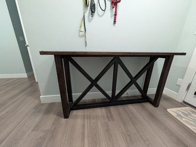 Rustic Farmhouse Style Sofa Console Table - Dark Wood & Metal X-Brace Entryway Table