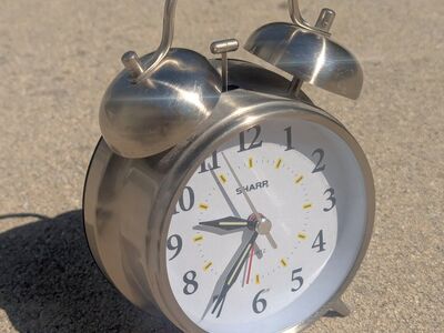 Sharp SPC800 alarm clock