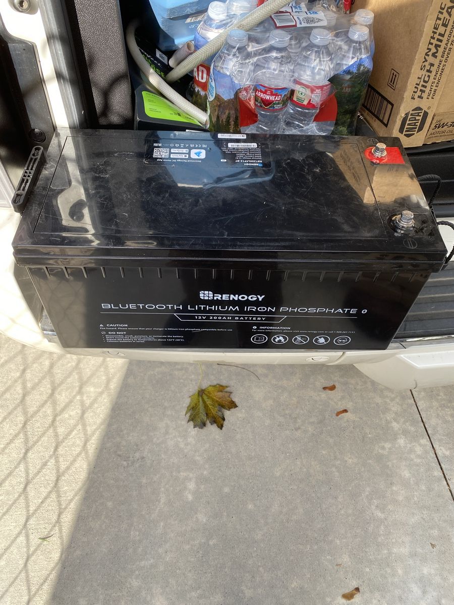 Used 200ah Renogy smart lithium batteries 