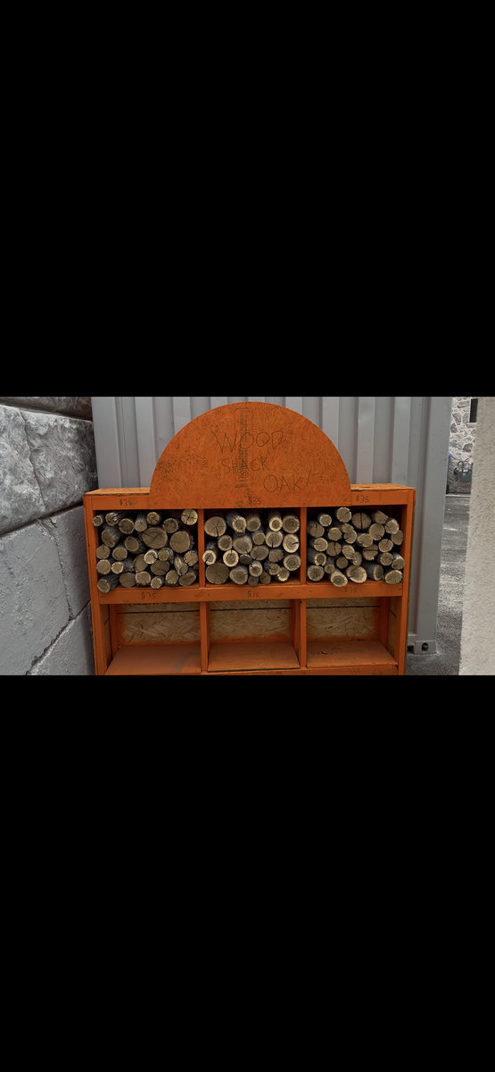 Oak wood for wood fire pizza & smoking meats