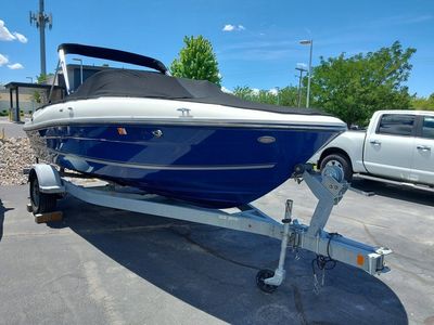 2019 BAYLINER VR4