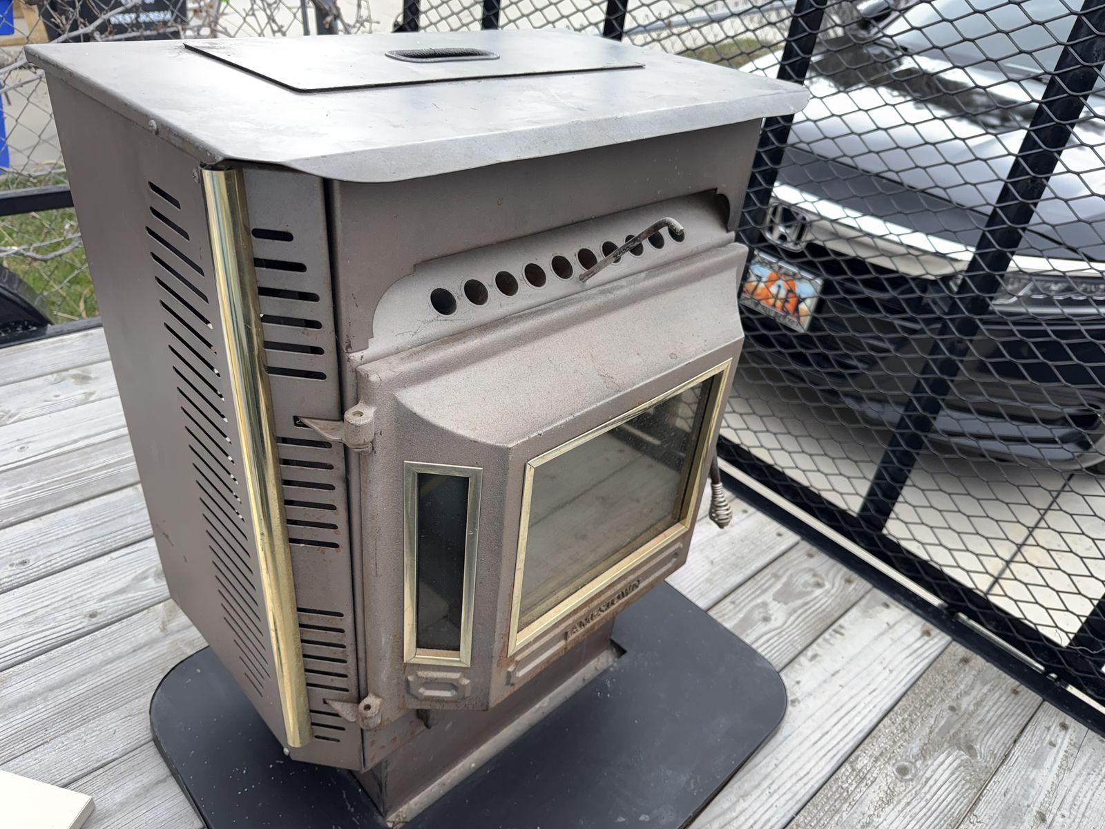 Jamestown Pellet Stove