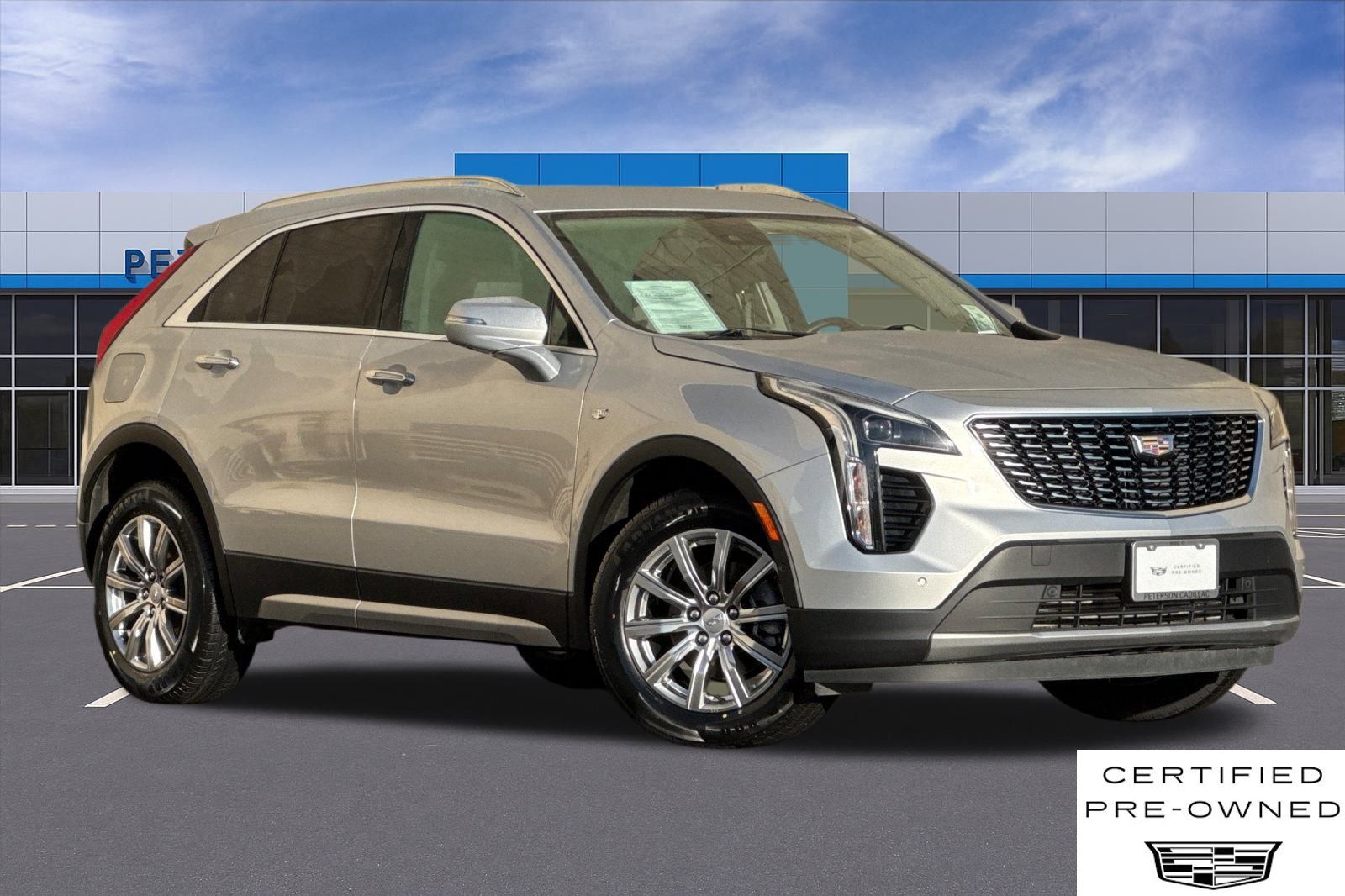 2022 Cadillac XT4 Premium Luxury