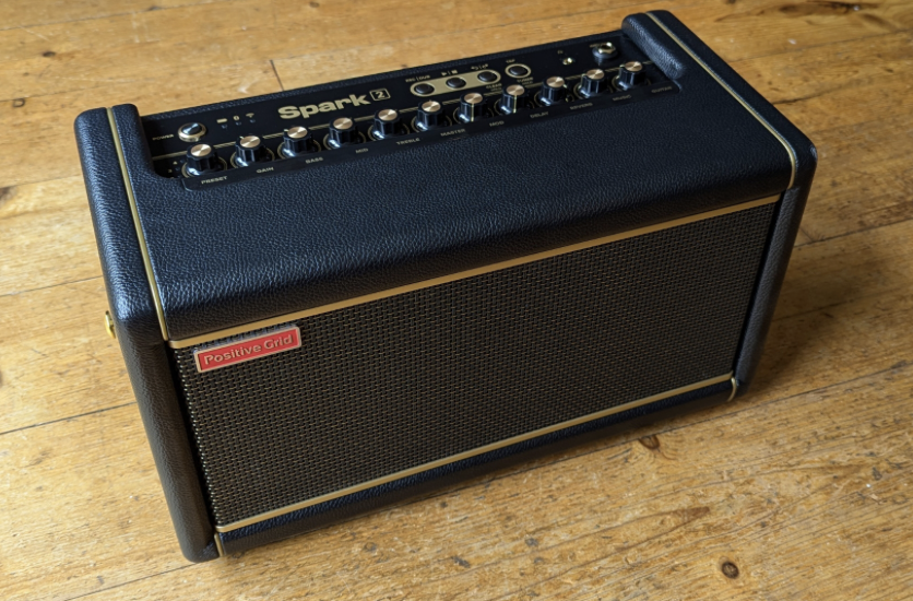 Spark 2 Amp + Carrying Case