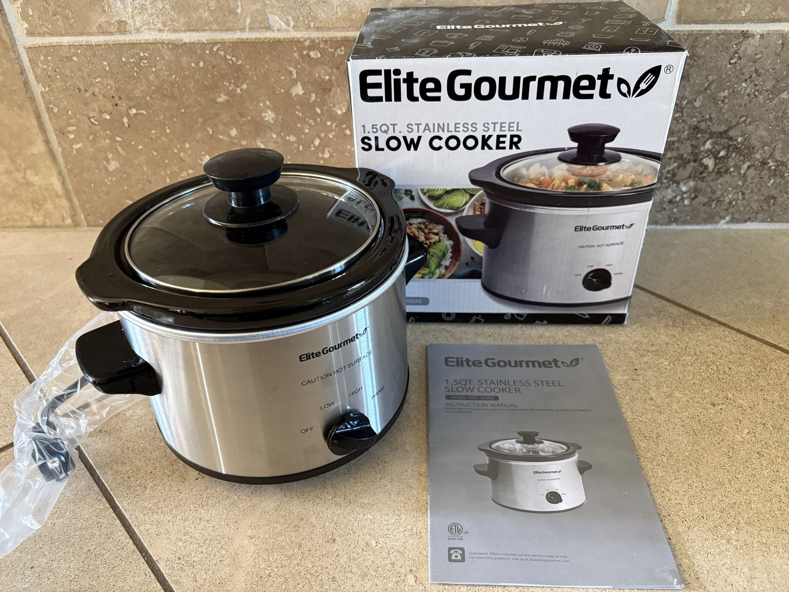 New Small Stainless Slow Cooker by Elite Gourmet