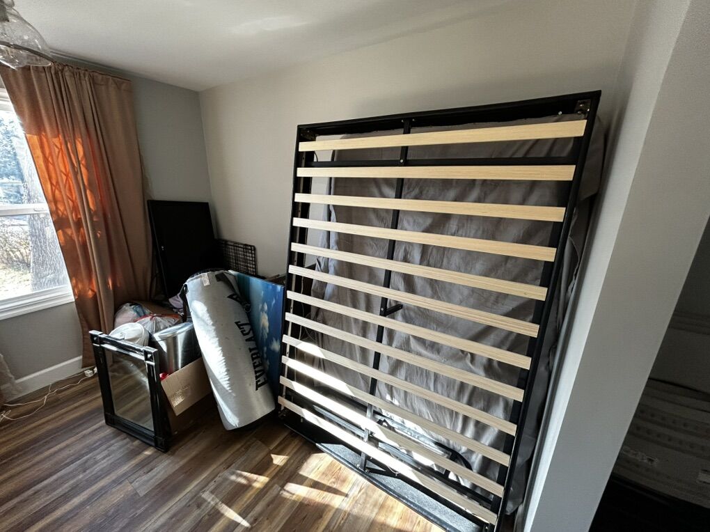 YARD SALE ITEMS MILLCREEK