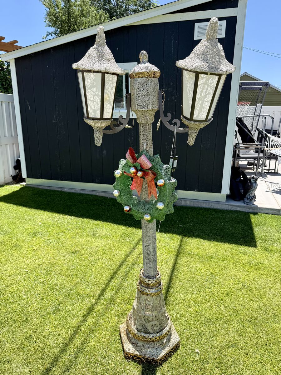 Christmas Yard Decorations