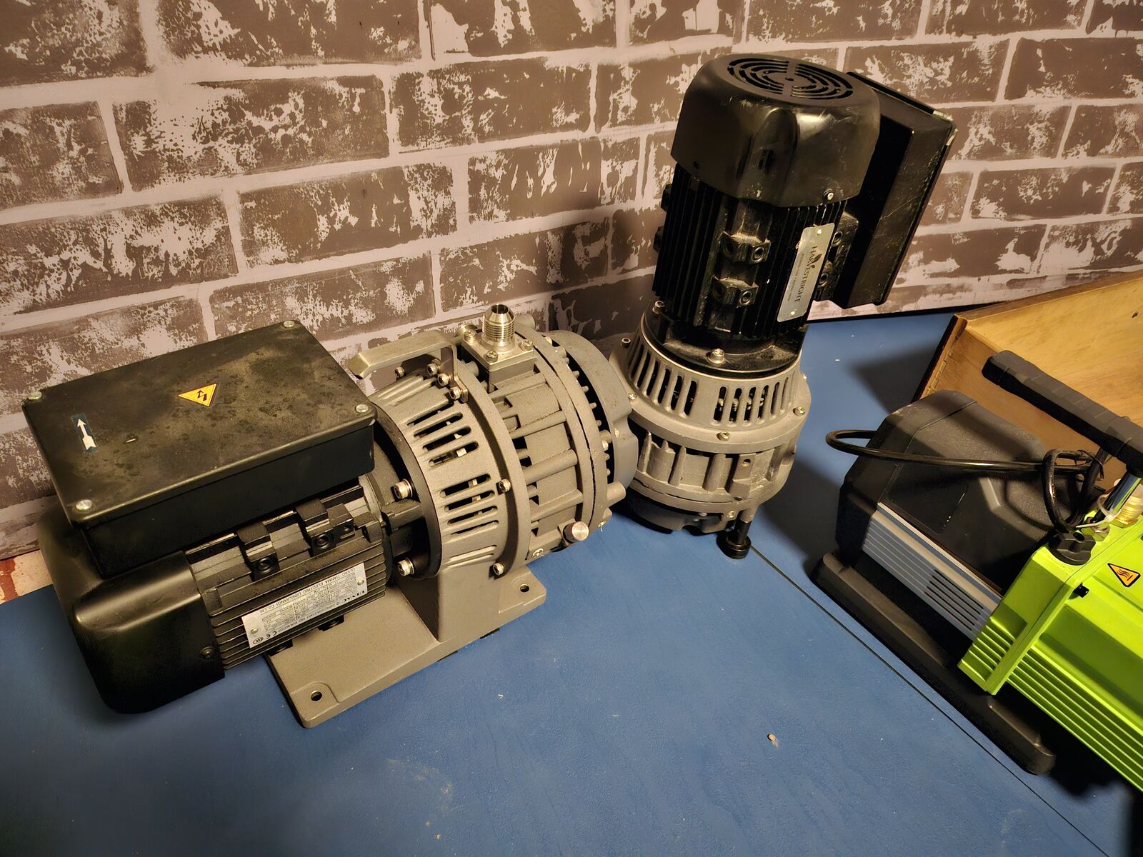 Harvest Right Oil-Free Vacuum pump